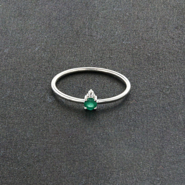 Real Diamond-Emerald Stone Wedding Ring in 14K Gold Fine Jewelry