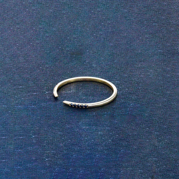 Black Diamond Claw Ring