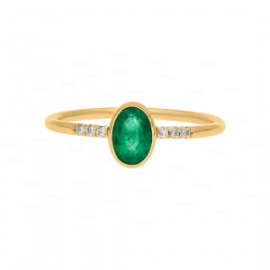 Genuine Diamond And Emerald Gemstone Minimalist Wedding Ring 14K Gold